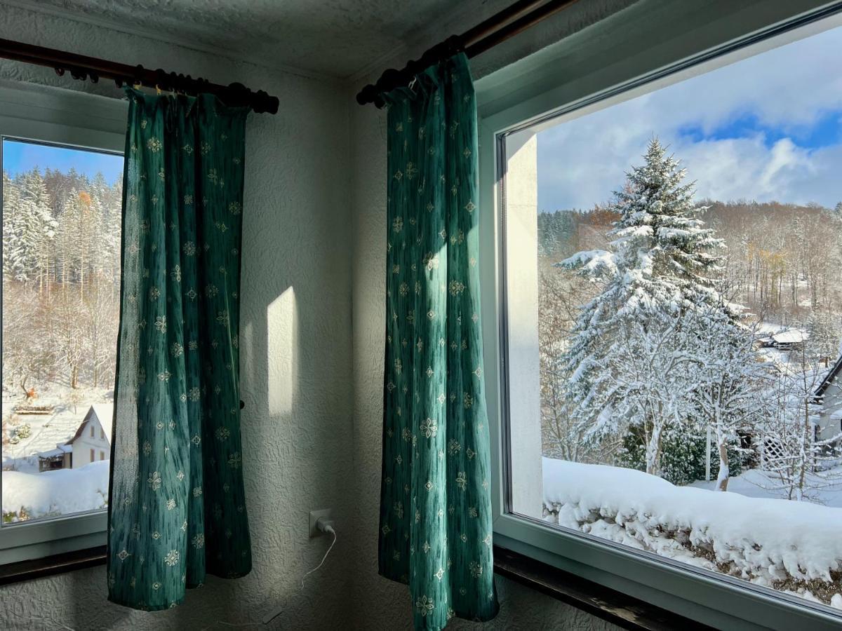 Urige Berghuette Mit Kamin Und Sauna Im Erzgebirge Nahe Schwarzwassertal Pobershau Eksteriør bilde